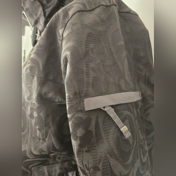SCOTT Black Ski/ Snowboarding Jacket with Floral Pattern, Toggle Buttons. Size - Picture 9 of 16